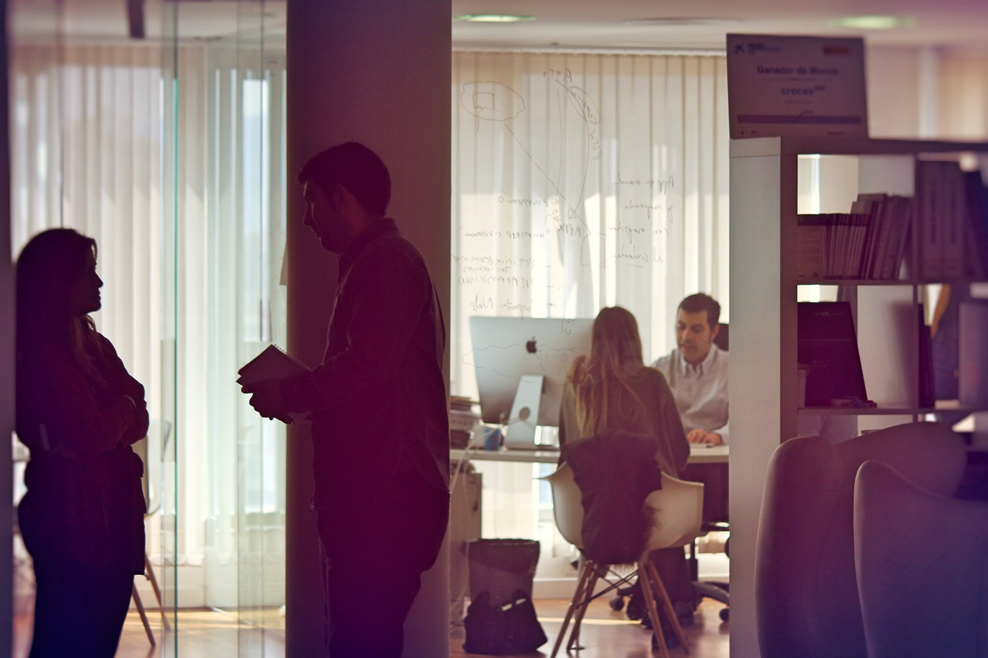 Imagen de cabecera. Interior de las oficinas de Neosistec.